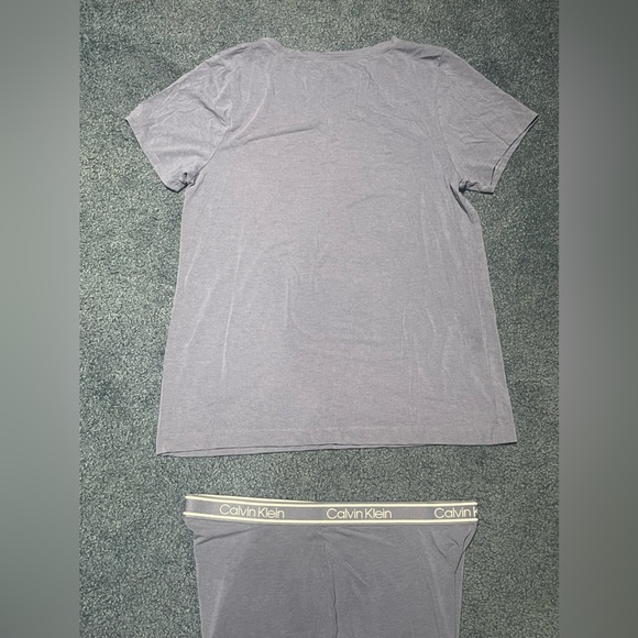 Calvin Klein 2 Piece Sleepwear/Loungewear  Size S/P Short Sleeve - Picture 5 of 9